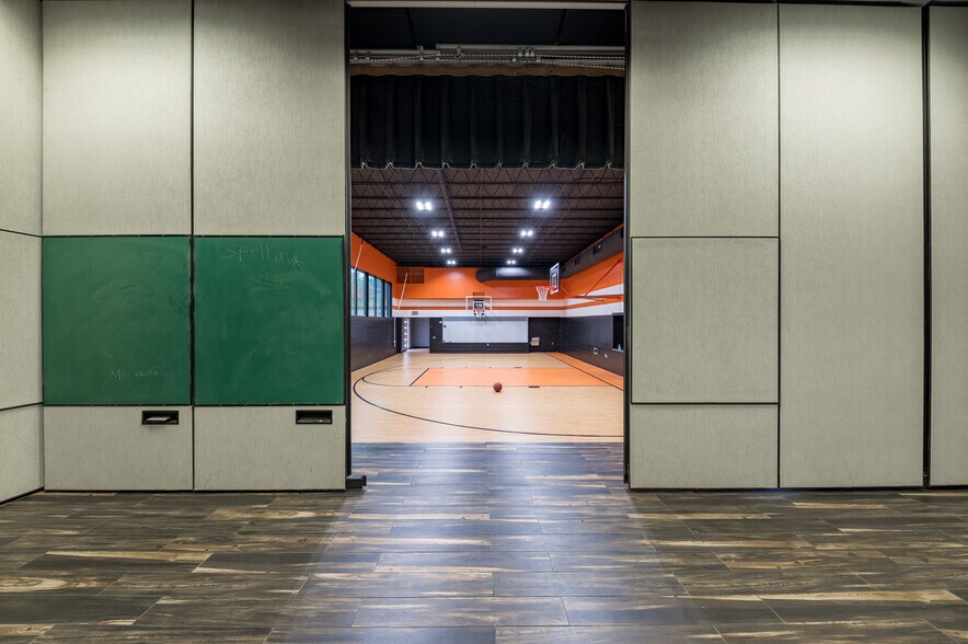 More Photos Of 145 School Rd, Mount Morris Office For Sale