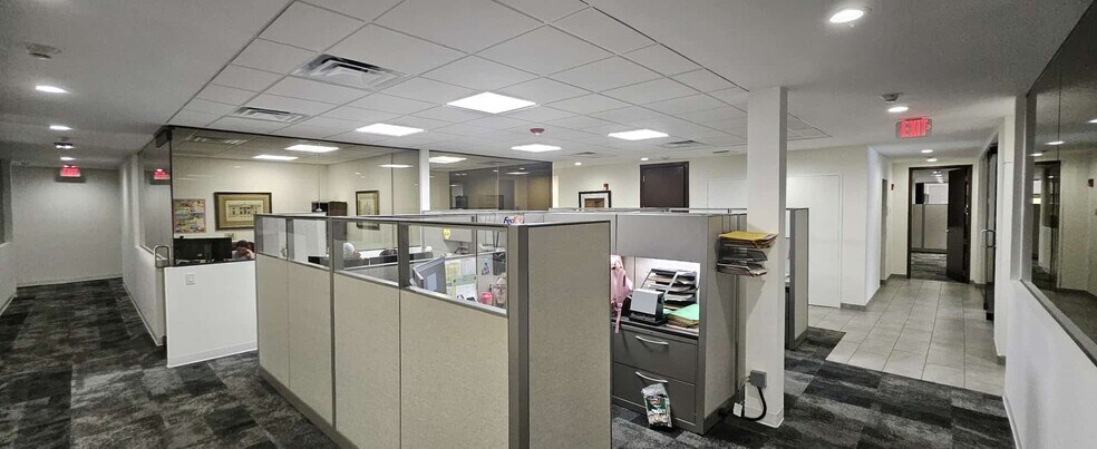 More Photos Of 283 Catalonia Ave, Coral Gables Office For Sale