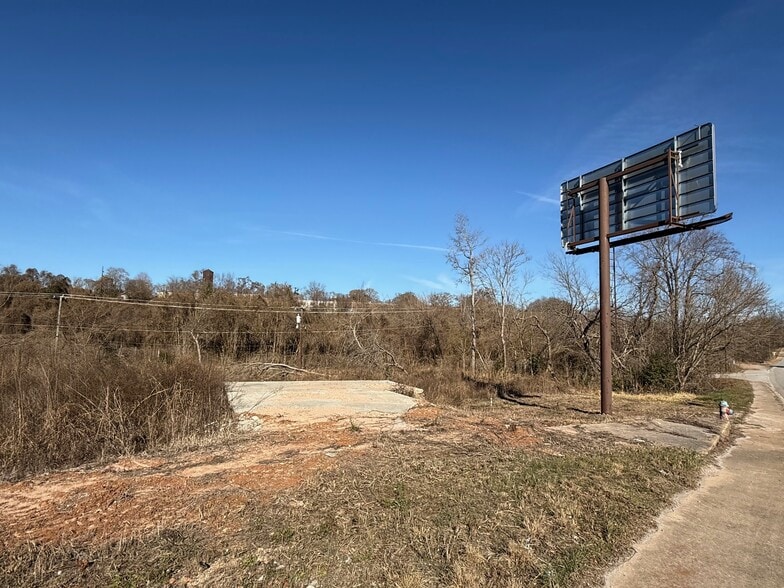 More Photos Of 901 Chesnee Hwy, Spartanburg Land For Sale