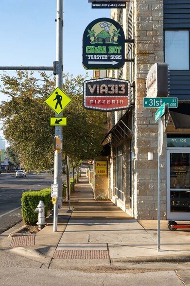 More Photos Of 3016 Guadalupe St, Austin Apartments For Lease