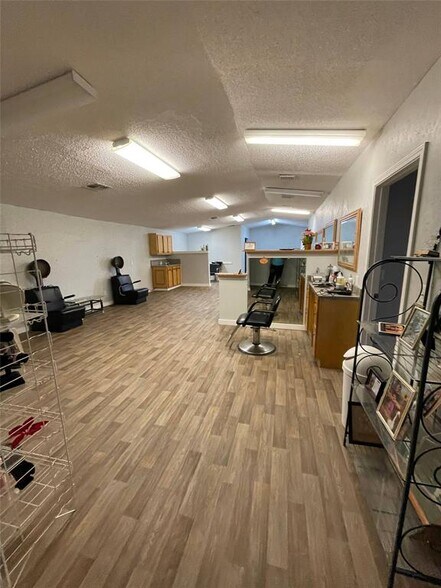 More Photos Of 0 Hwy 59, East Bernard Storefront Retail Office For Sale