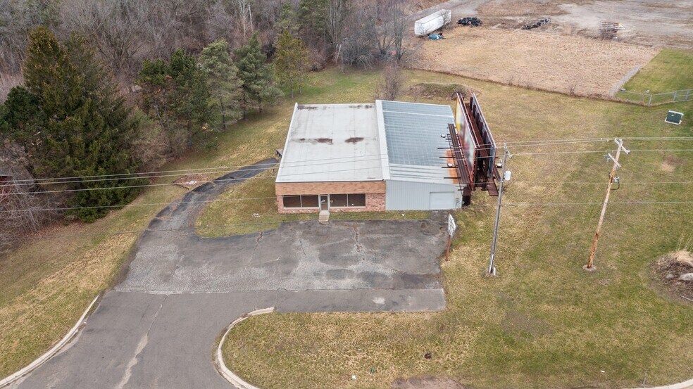 More Photos Of 5091 Lansing Rd, Potterville Freestanding For Sale