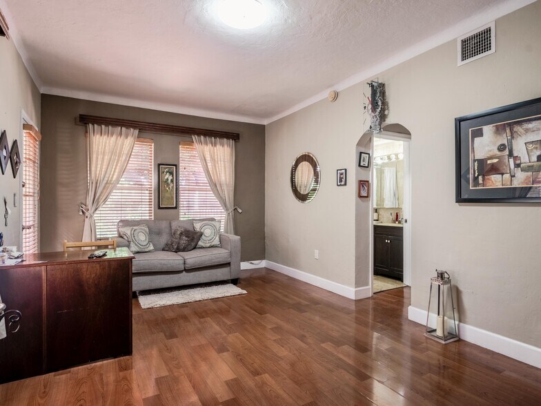 More Photos Of , Miami Beach Multifamily For Sale