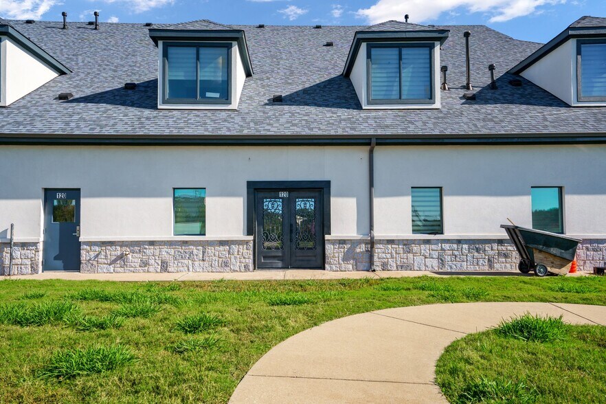 More Photos Of 4577 Ohio Dr, Frisco Office For Lease