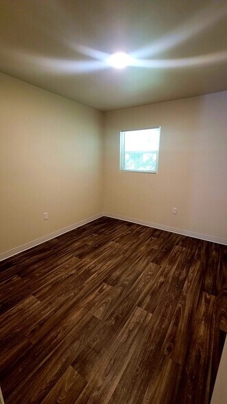 More Photos Of 1121 Stainback St, Petersburg Apartments For Sale