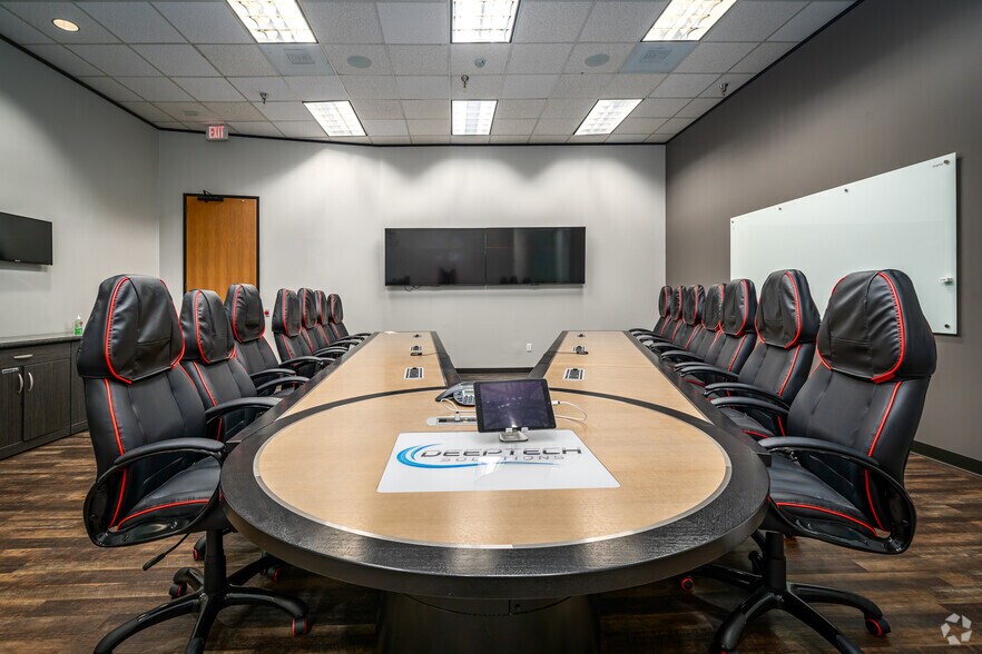 More Photos Of 16225 Park Ten Pl, Houston Office For Lease