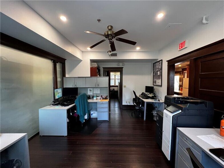 More Photos Of 124 N Swinton Ave, Delray Beach Office For Sale