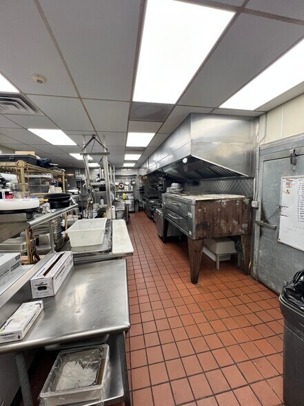 More Photos Of 9415 Main St, Clarence Freestanding For Sale