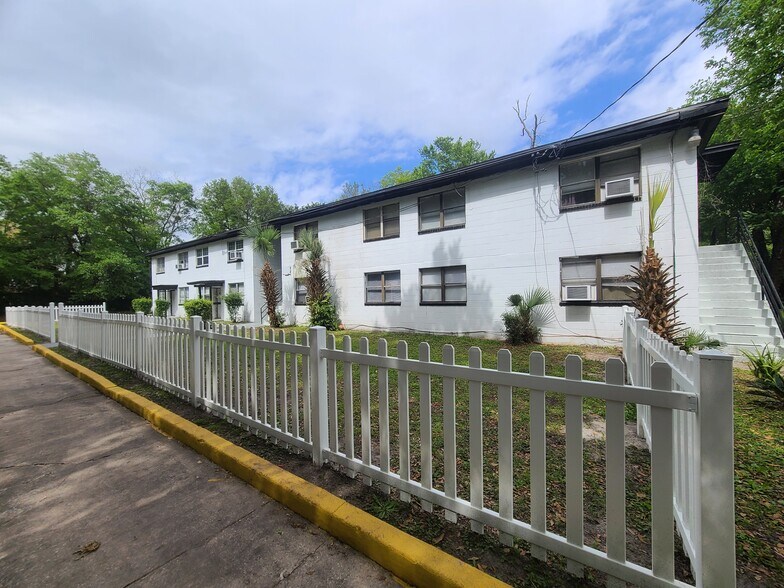 Primary Photo Of 640 Detroit St, Jacksonville Apartments For Sale