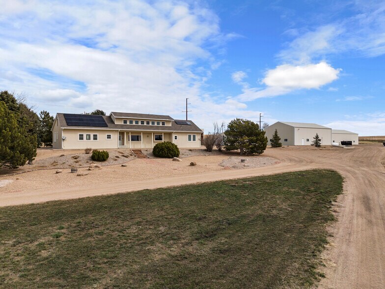 More Photos Of 7690 Carlson Ct, Fort Collins Warehouse For Sale