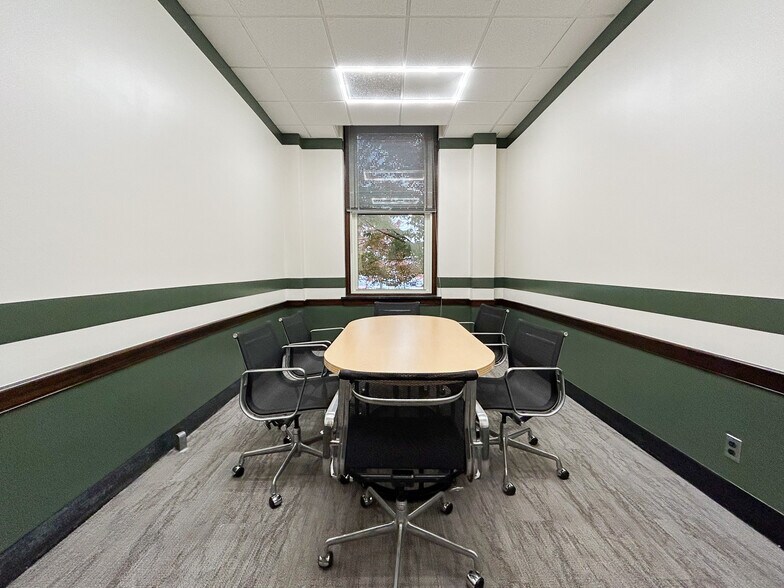 More Photos Of 313 W Liberty St, Lancaster Office For Lease