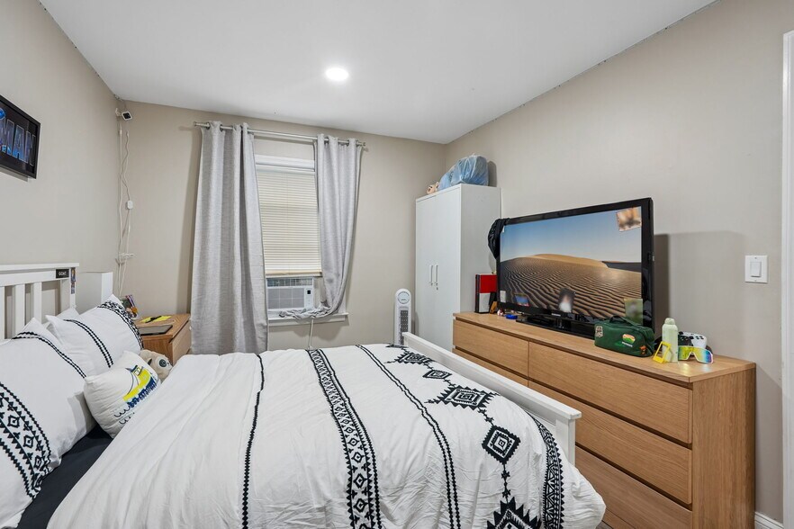 More Photos Of 165-169 Godwin Ave, Paterson Apartments For Sale