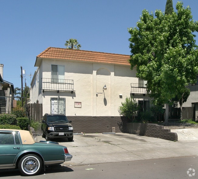 More Photos Of 4254 Highland Ave, San Diego Apartments For Sale