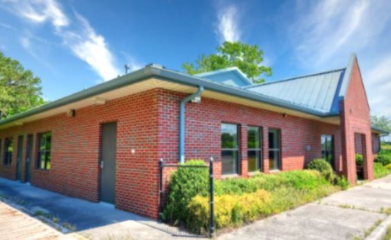 More Photos Of 7 Crossway Blvd, Patchogue Office For Sale