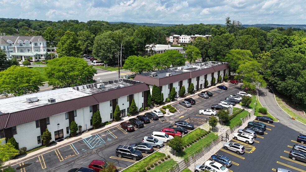 More Photos Of 236-246 N Main St, New City Medical For Lease