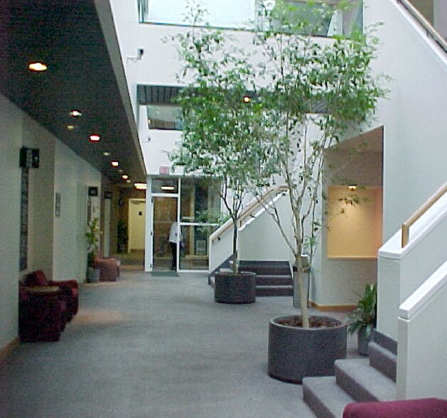 More Photos Of 61 Lincoln St, Framingham Medical For Lease