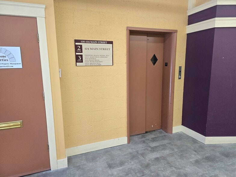 More Photos Of 100 Main St, Northampton Office For Lease