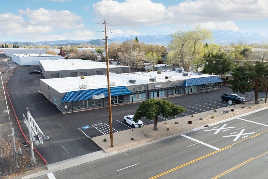 More Photos Of 755 E Greg St, Sparks Light Distribution For Lease