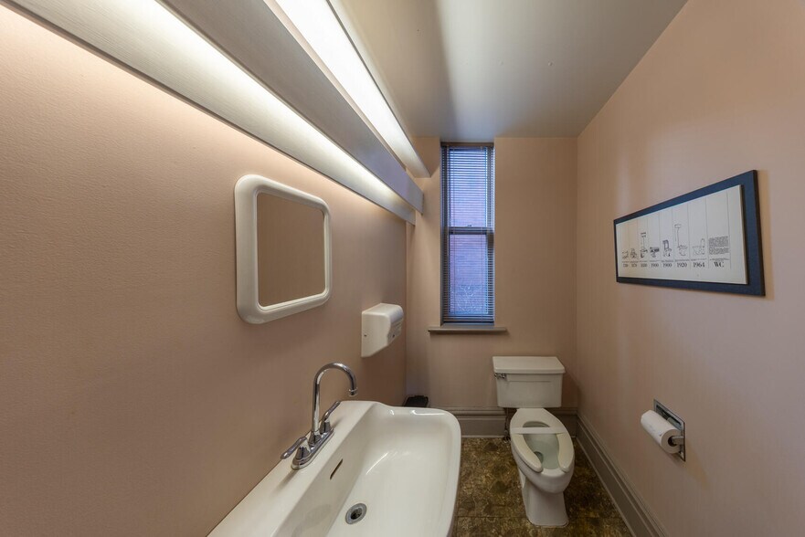 More Photos Of 5-9 S Newstead Ave, Saint Louis Storefront For Sale