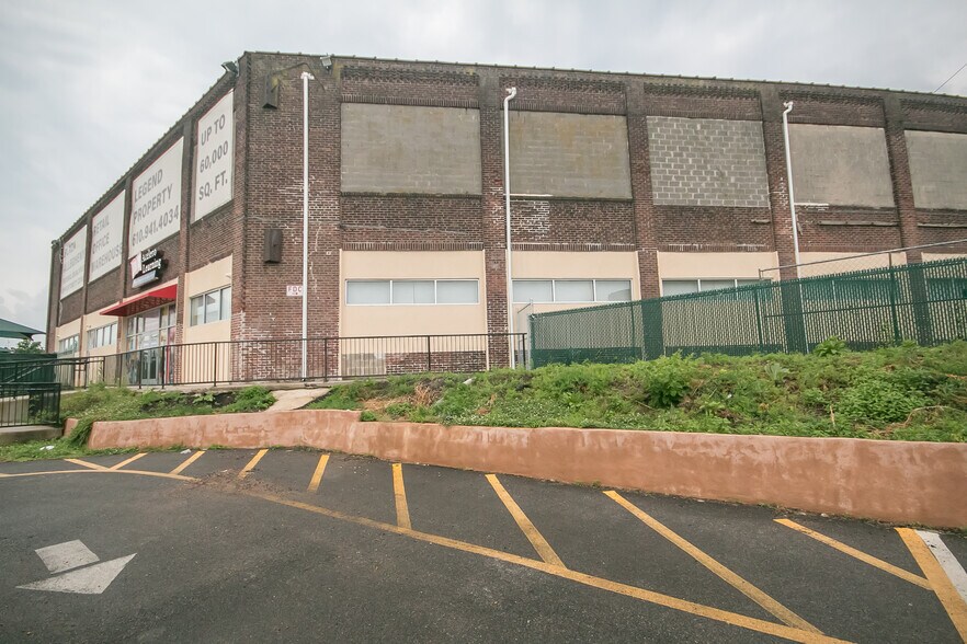 More Photos Of 432 W Allegheny Ave, Philadelphia Warehouse For Sale