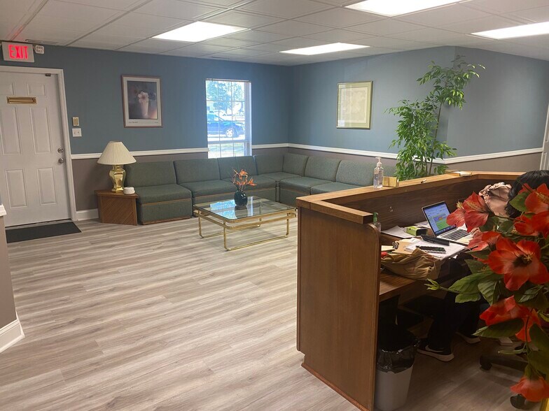 More Photos Of 795 Parkway Ave, Ewing Office For Lease