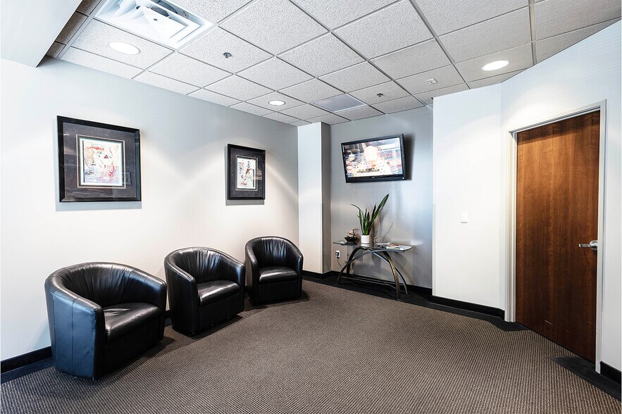 More Photos Of 9097 E Desert Cove Dr, Scottsdale Medical For Sale