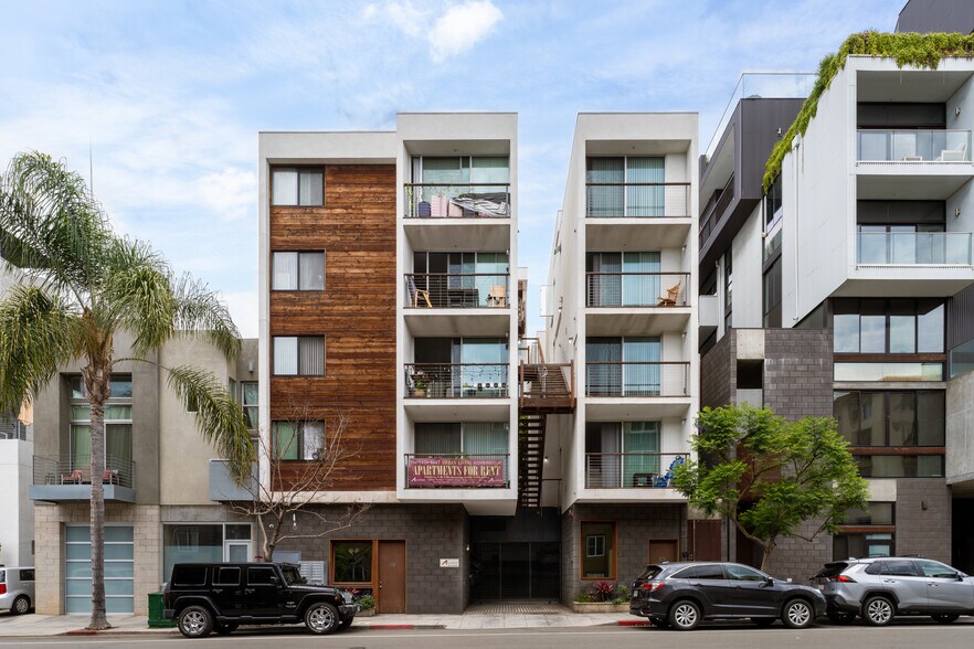 More Photos Of 1941 Columbia St, San Diego Apartments For Sale