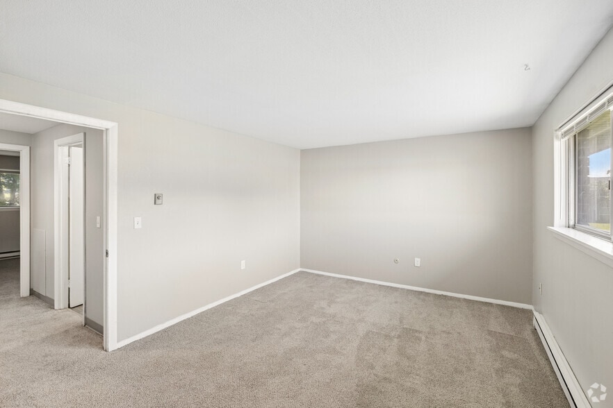 More Photos Of 279 Amherst Rd, Sunderland Apartments For Sale