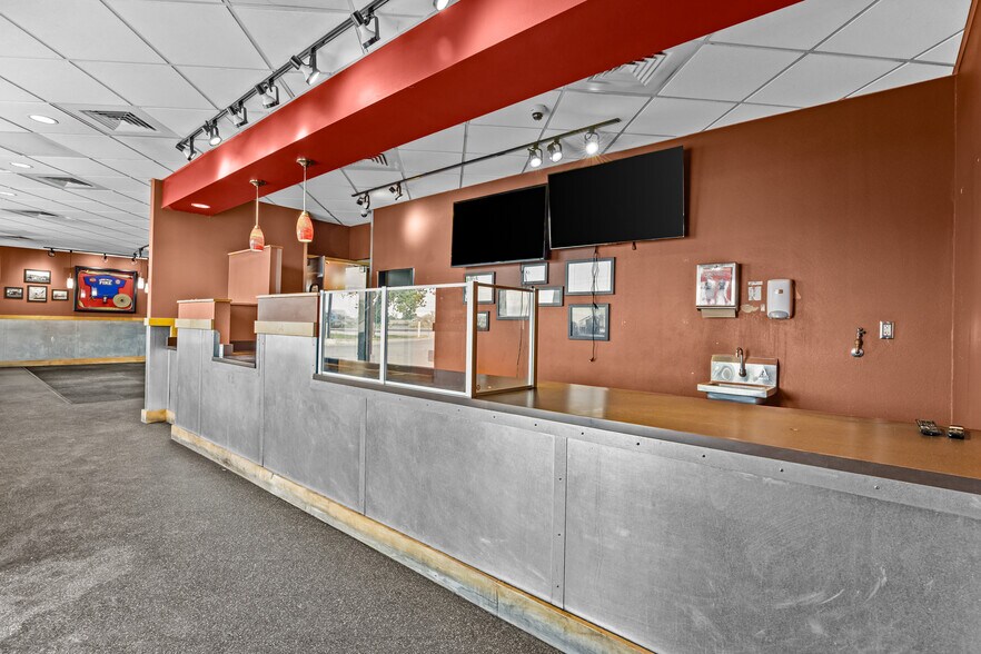 More Photos Of 1041 Highway 6 And 50, Fruita Fast Food For Sale