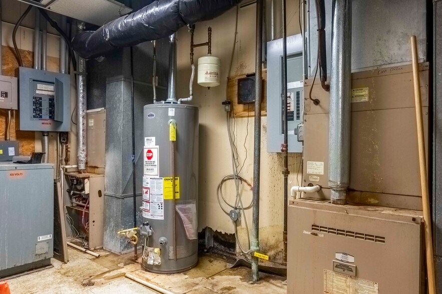 More Photos Of 1 Rooster Way, Barry Industrial For Sale