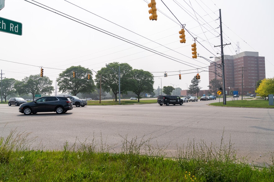 More Photos Of , Clinton Township General Retail For Sale