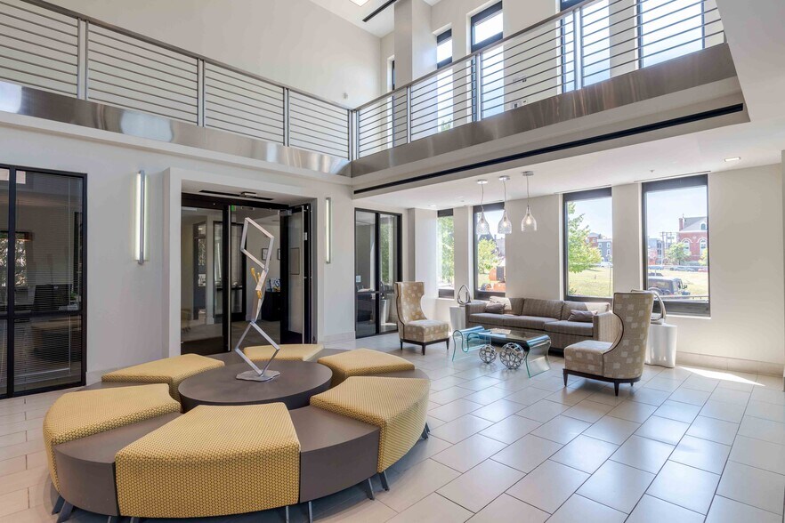 More Photos Of 101 N Wolfe St, Baltimore Apartments For Lease