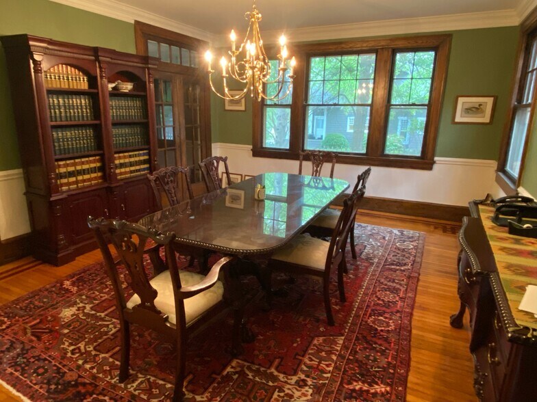 More Photos Of 114 Whitsett St, Greenville Office For Lease