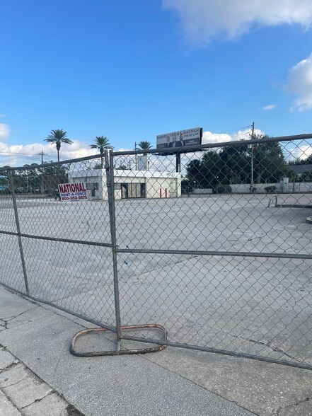 Primary Photo Of 3708 Philips Hwy, Jacksonville Land For Lease