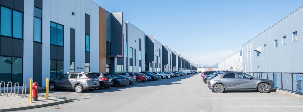 More Photos Of 6355 Graybar Rd, Richmond Warehouse For Lease