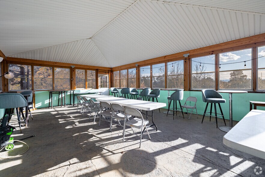 More Photos Of 150 Ridgemont Rd, Middletown Winery Vineyard For Sale