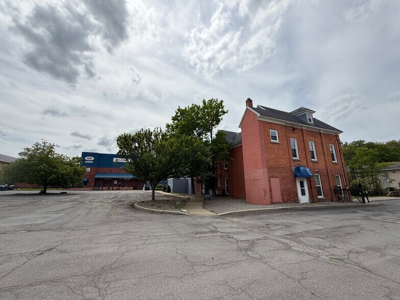 More Photos Of Building 1 Bleachery Pl Pl, Chadwicks Office For Sale