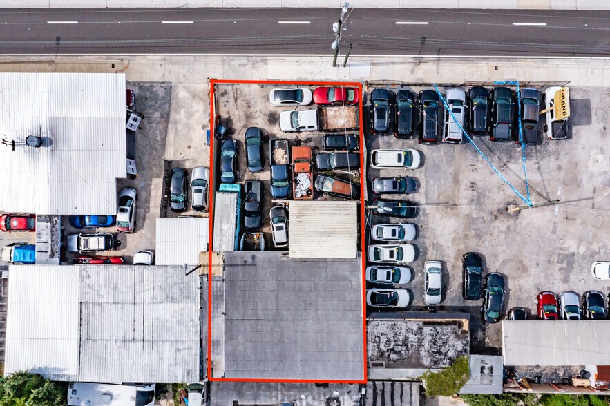 More Photos Of 3612 E Hillsborough Ave, Tampa General Retail For Sale