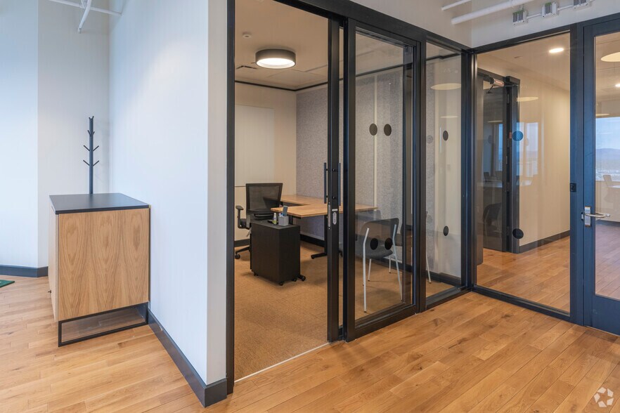 More Photos Of 1560 Broadway, Denver Coworking Space