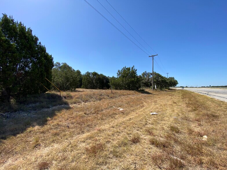 More Photos Of 5324 US Hwy 281, Spring Branch Land For Sale