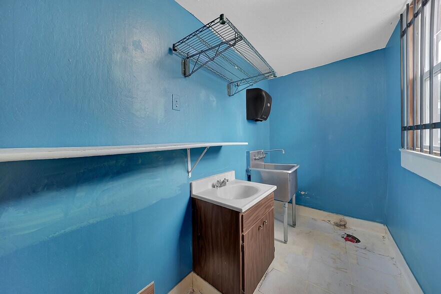 More Photos Of 19881 State Highway 88, Pine Grove Office Residential For Sale