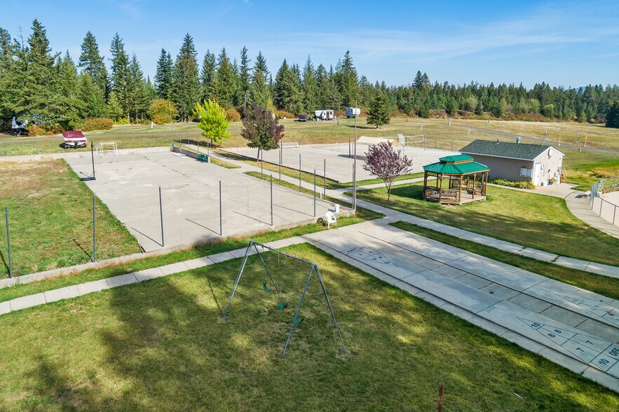 More Photos Of 30400 S Sunray Trl, Worley Lodge Meeting Hall For Sale