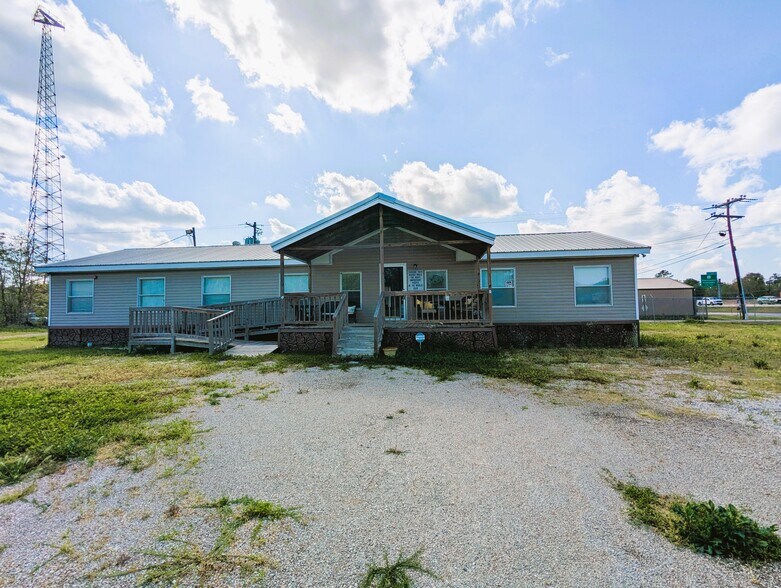 More Photos Of 16595 I-10, Vidor Land For Sale