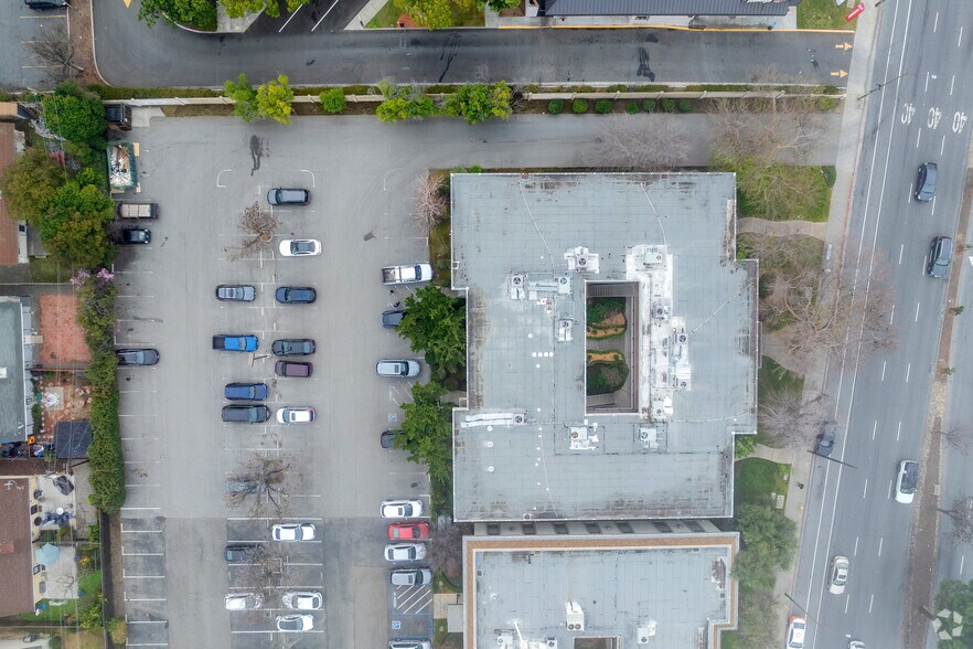 More Photos Of 960 Saratoga Ave, San Jose Office For Lease