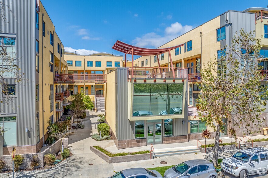 More Photos Of 175 S Ventura Ave, Ventura Apartments For Lease