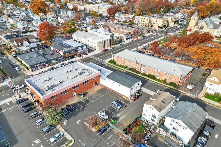 More Photos Of 147 Chestnut St, Roselle Park Storefront Retail Residential For Sale