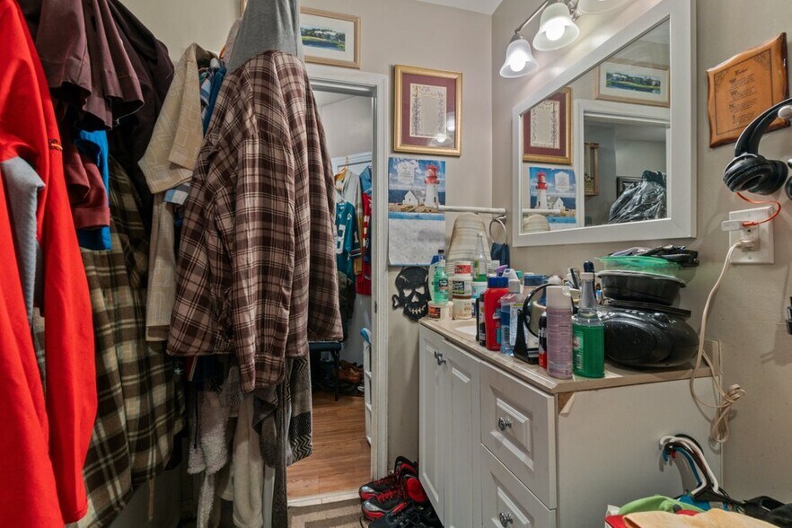 More Photos Of 601 Whitelock St, Baltimore Apartments For Sale