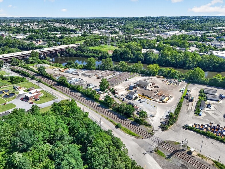More Photos Of 358 River Rd, Bridgeport Land For Sale