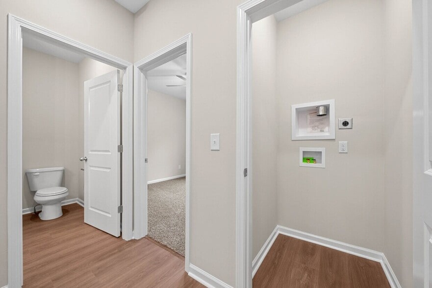 More Photos Of 329 Cedar Ct, Clarksville Apartments For Sale