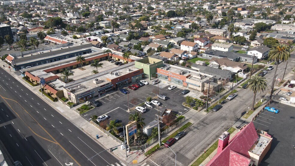 More Photos Of 1075 E Pacific Coast Hwy, Long Beach Storefront Retail Office For Sale